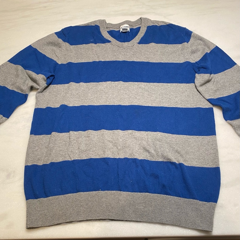 Old navy blue and gray striped sweater - Picture 2 of 2